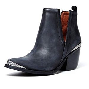 Jeffrey Campbell Cromwell boot